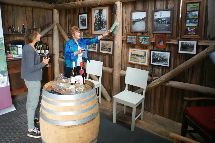 Julie Llewellyn (right). Image: Supplied